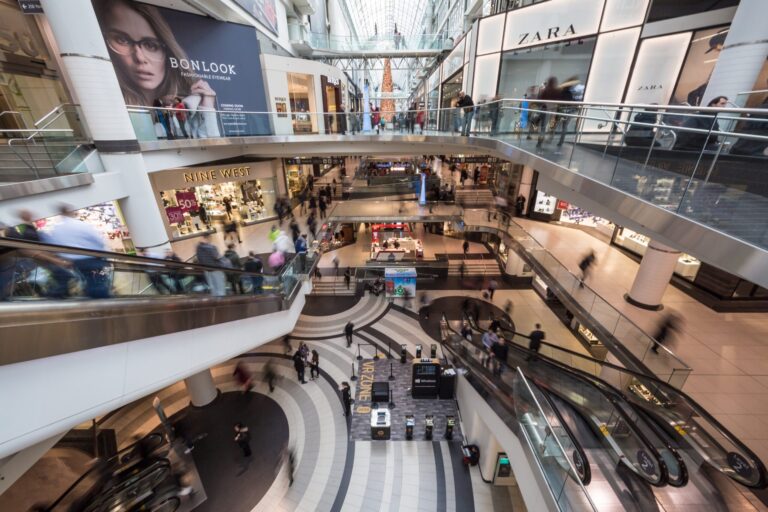 eaton-center_4460x4460 fintech in retail e-commerce